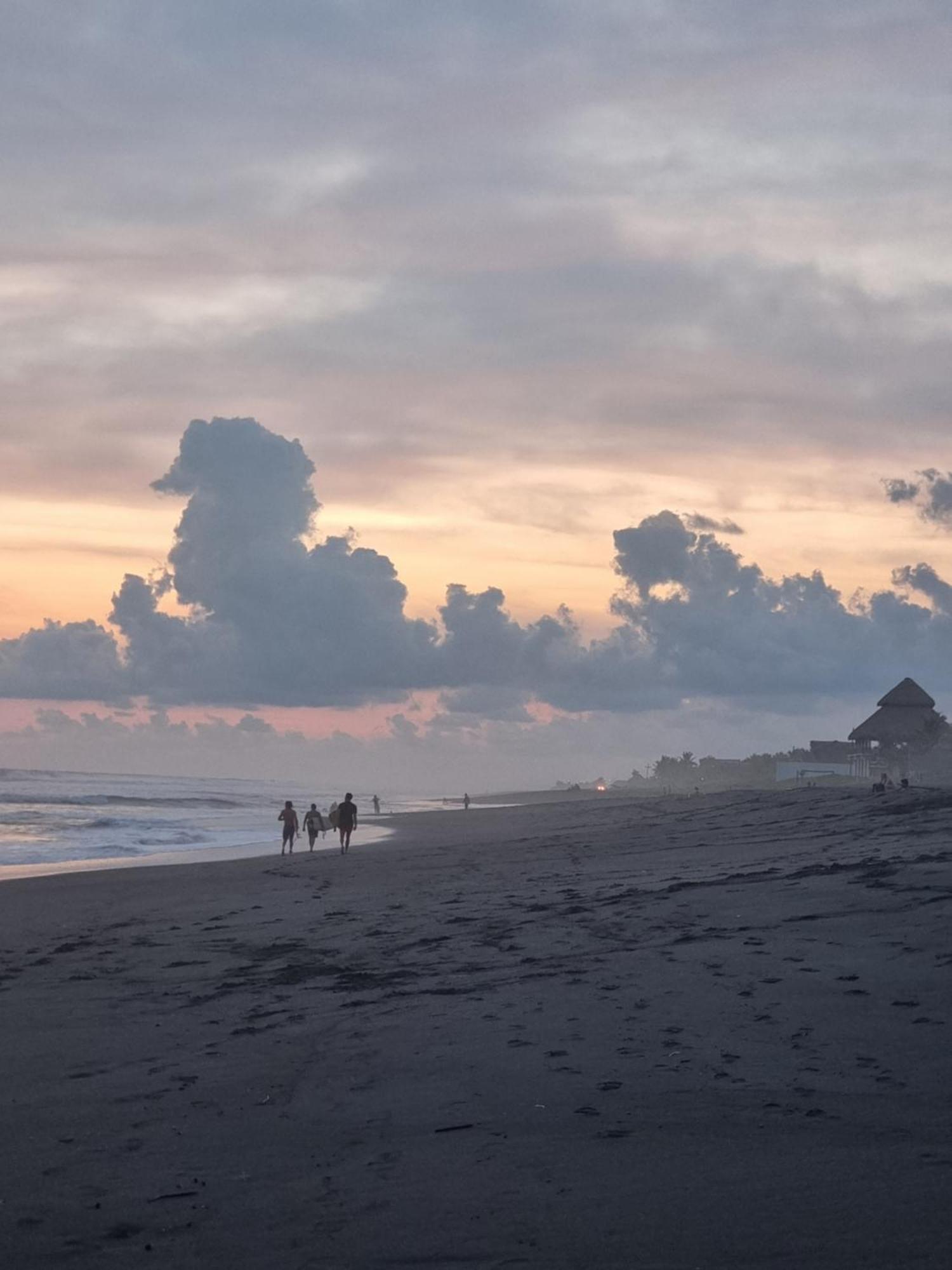 Ka'Ana Surf Hotel El Paredón Buena Vista Kültér fotó